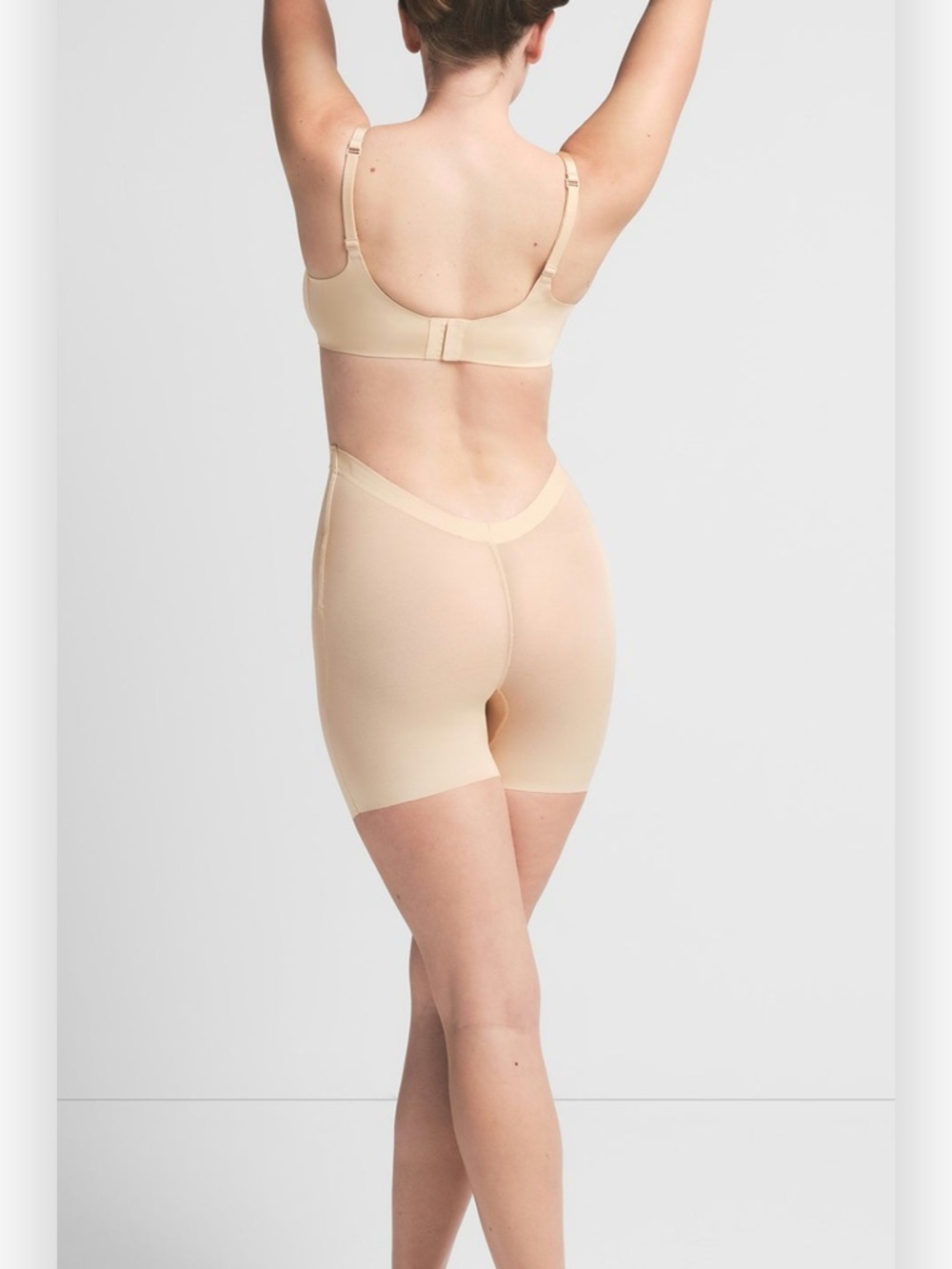 SKIMS Low Back Short / spanx shapewear